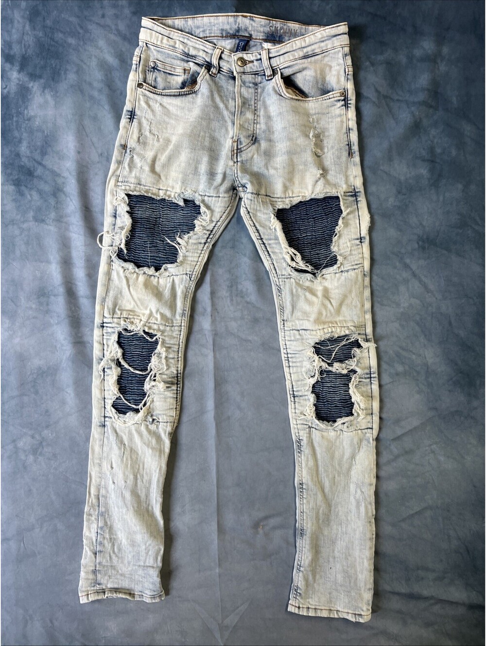 Divided H&M Skinny Jeans 30×30 Distressed Patches Light Wash Urban Hip-Hop -1043